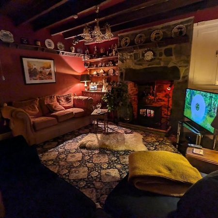 Fantastic Sea Views At Century'S Old Alma'S Cottage - Sleeps Up To 8 Guests Penmaen-mawr Dış mekan fotoğraf