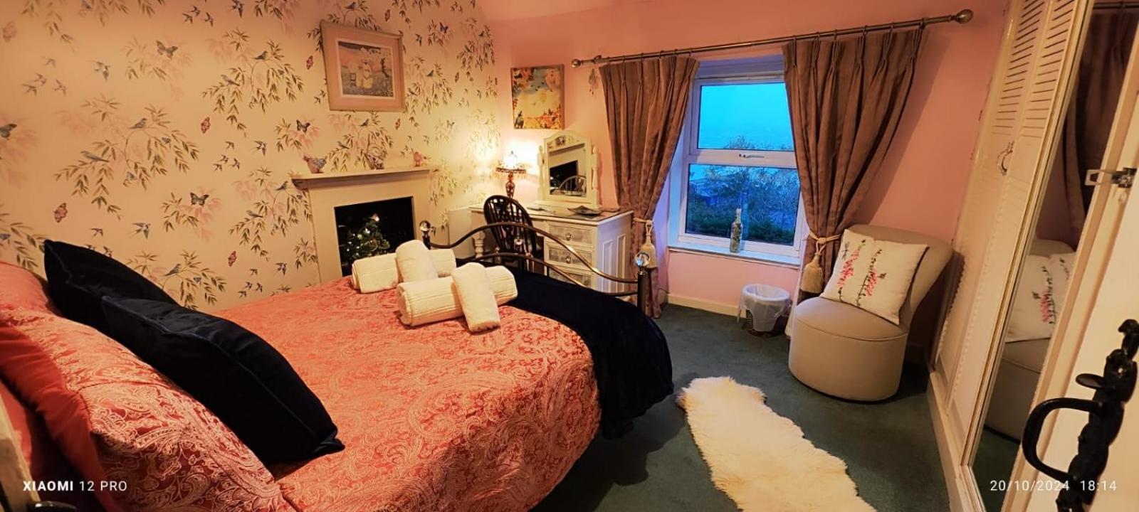 Fantastic Sea Views At Century'S Old Alma'S Cottage - Sleeps Up To 8 Guests Penmaen-mawr Dış mekan fotoğraf