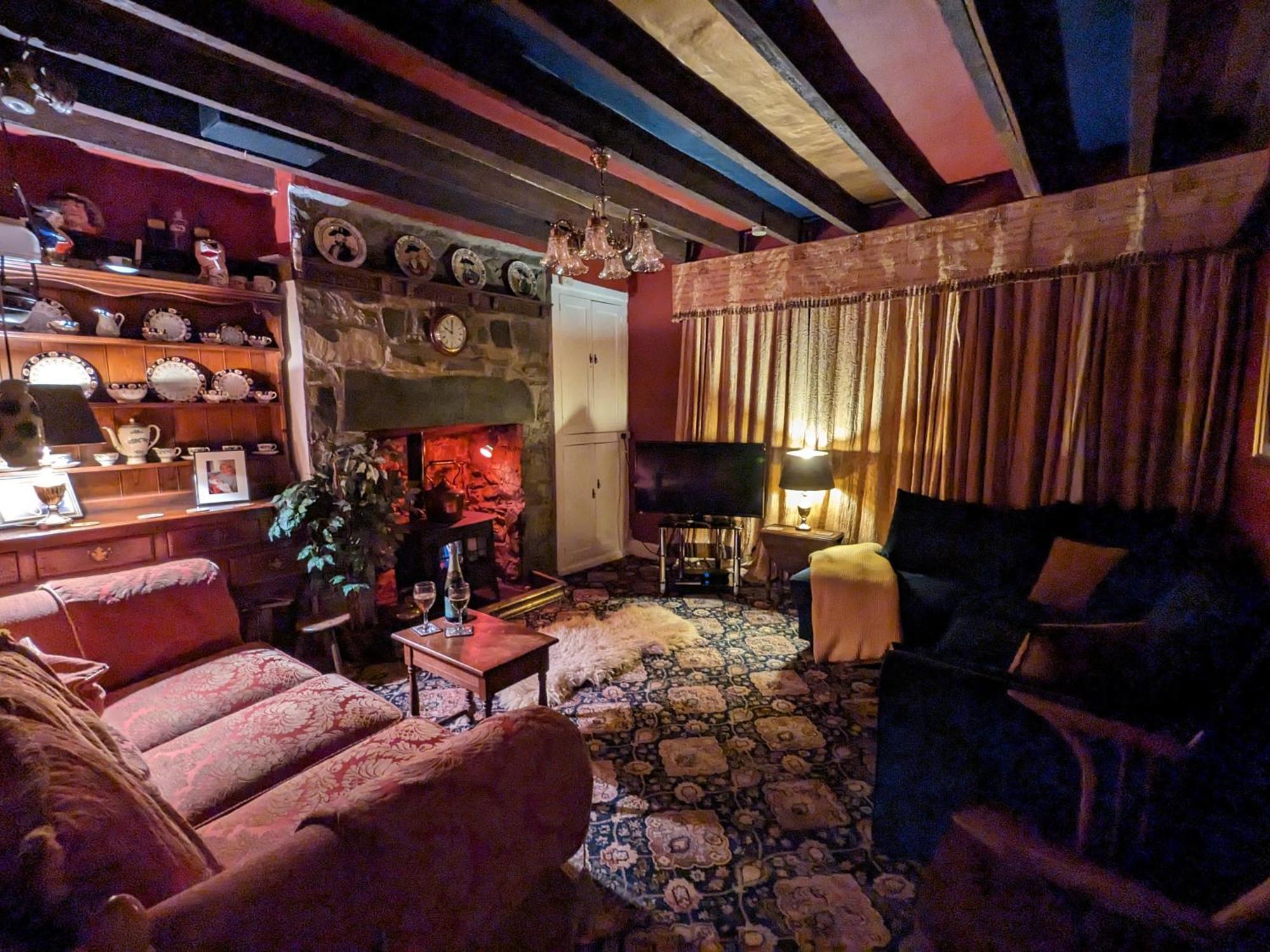 Fantastic Sea Views At Century'S Old Alma'S Cottage - Sleeps Up To 8 Guests Penmaen-mawr Dış mekan fotoğraf