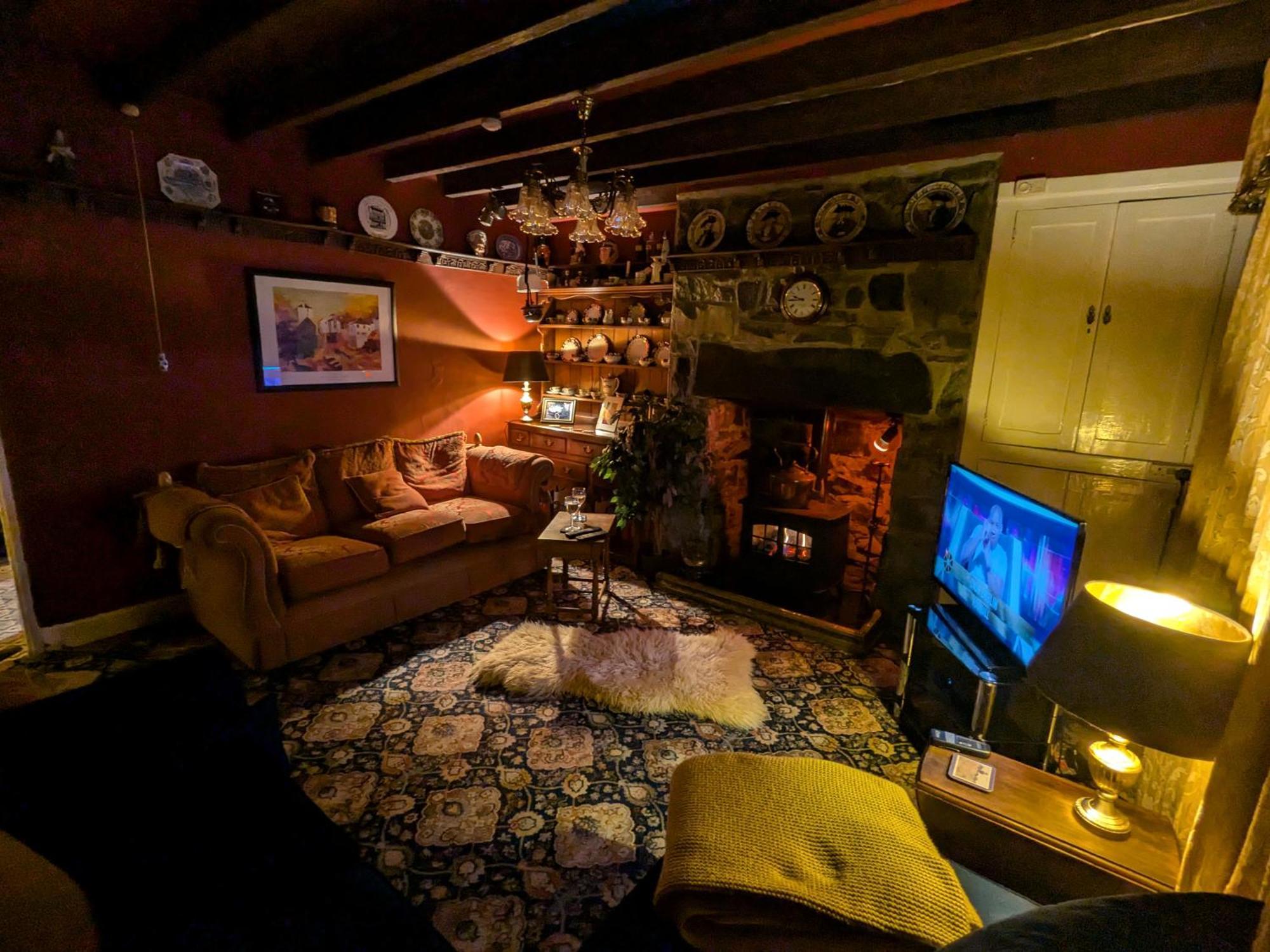 Fantastic Sea Views At Century'S Old Alma'S Cottage - Sleeps Up To 8 Guests Penmaen-mawr Dış mekan fotoğraf